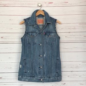 Levi’s distressed jean vest